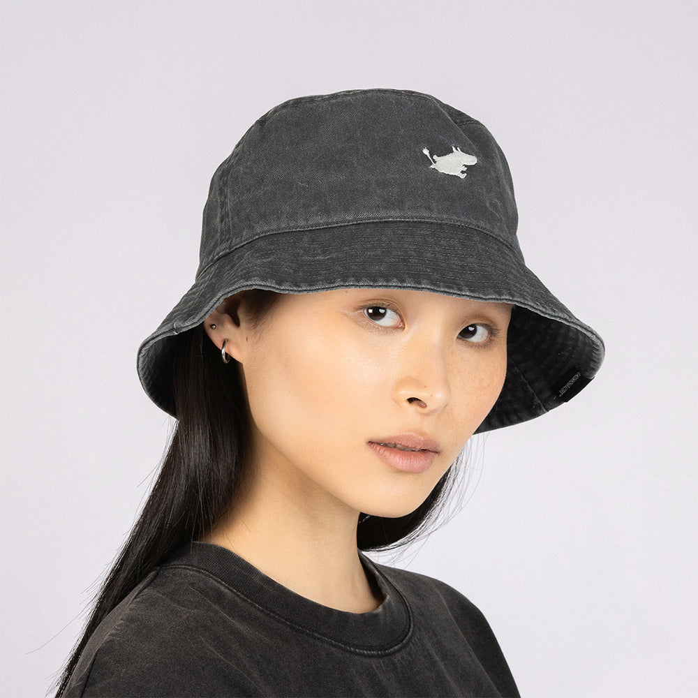 Moomintroll Running Classic Bucket Hat Denim Gray - The Official Moomin Shop