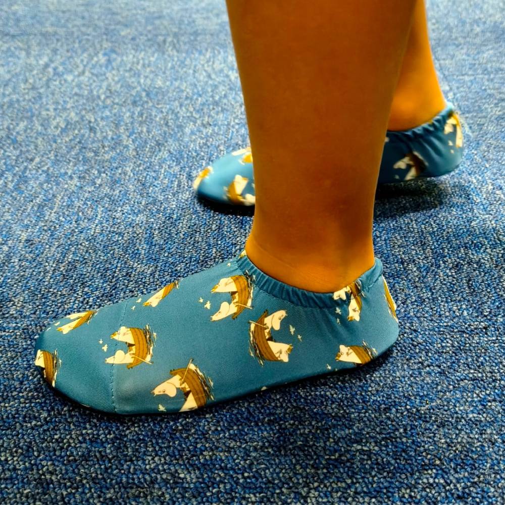 Moomintroll & Snorkmaiden Boat Slippers Blue - The Official Moomin Shop