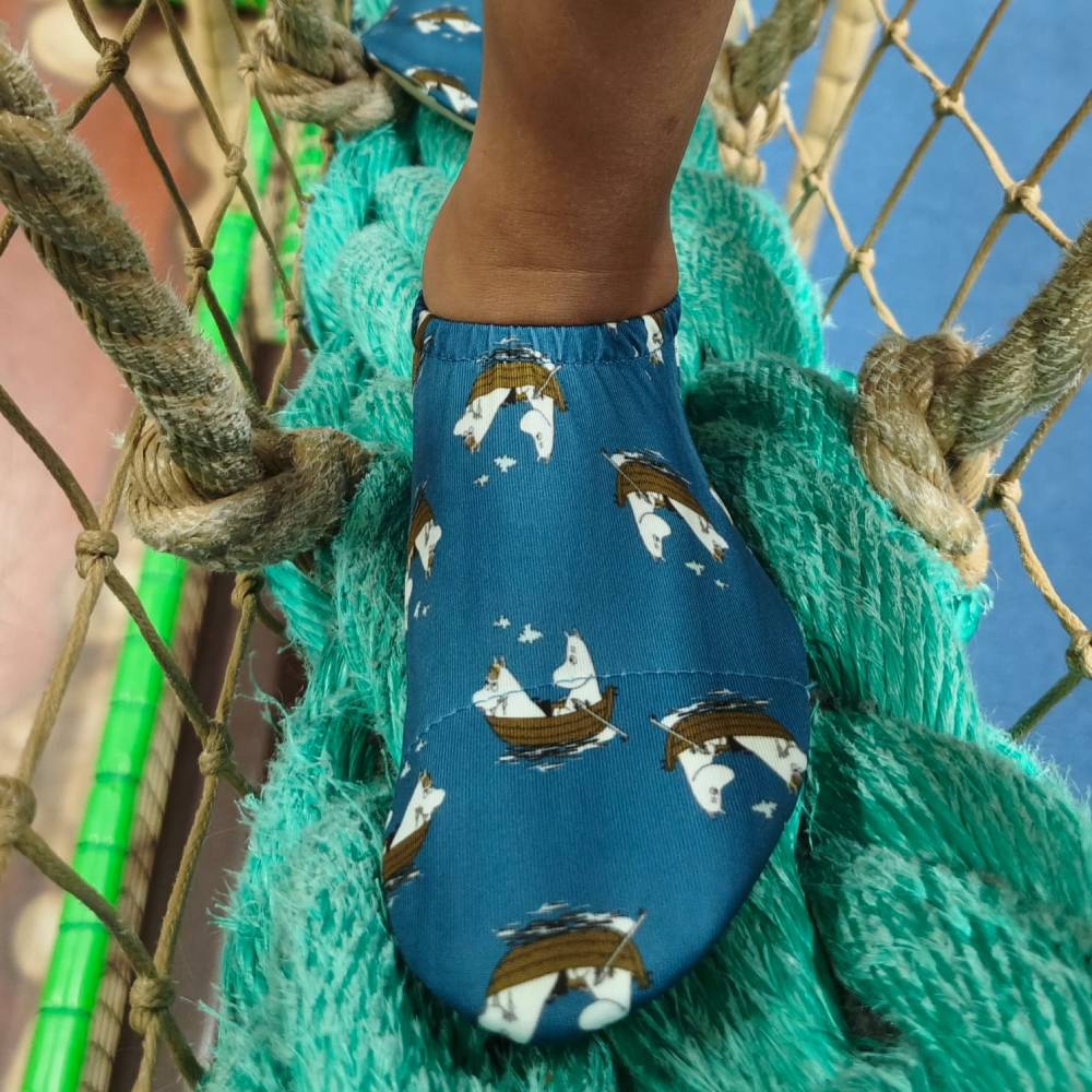 Moomintroll & Snorkmaiden Boat Slippers Blue - The Official Moomin Shop