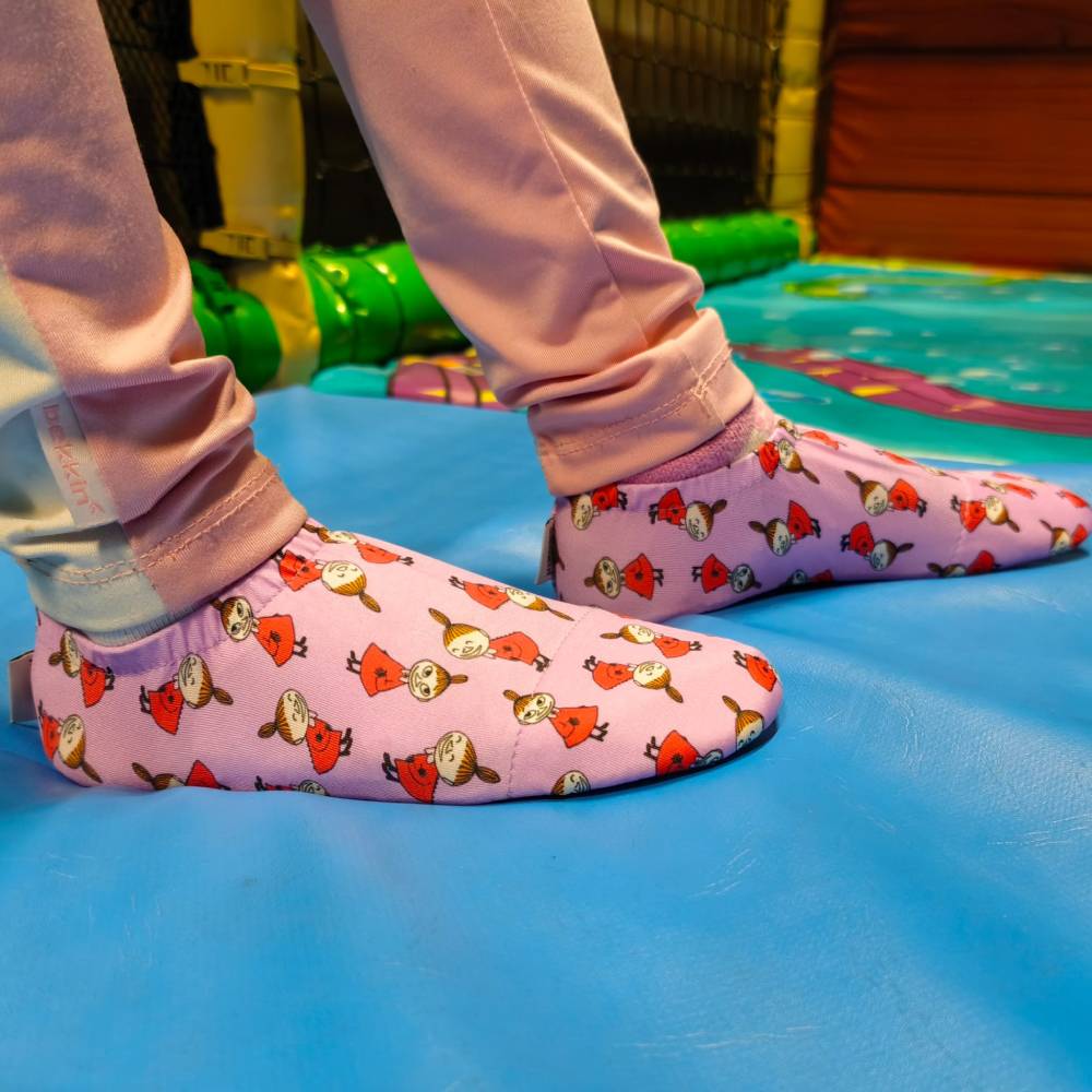 Little My Slippers Pink - The Official Moomin Shop