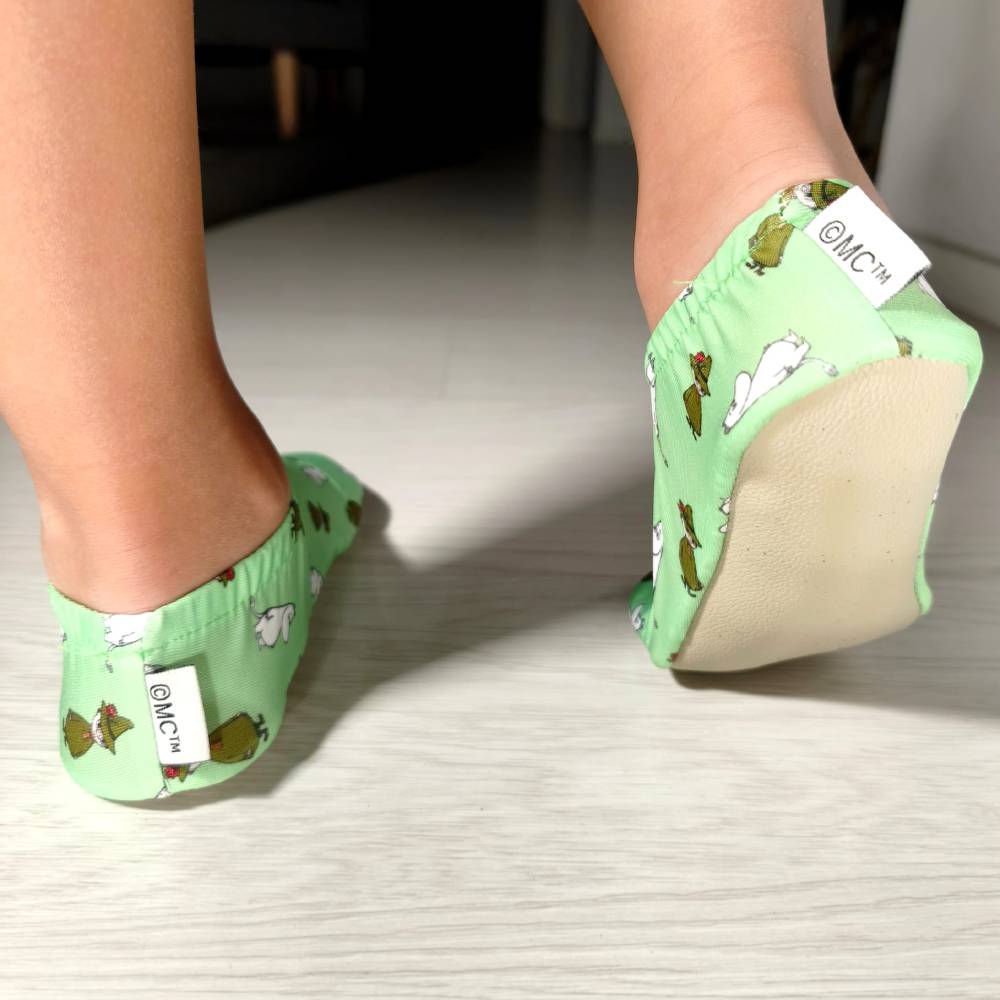 Moomintroll & Snufkin Slippers Green - The Official Moomin Shop