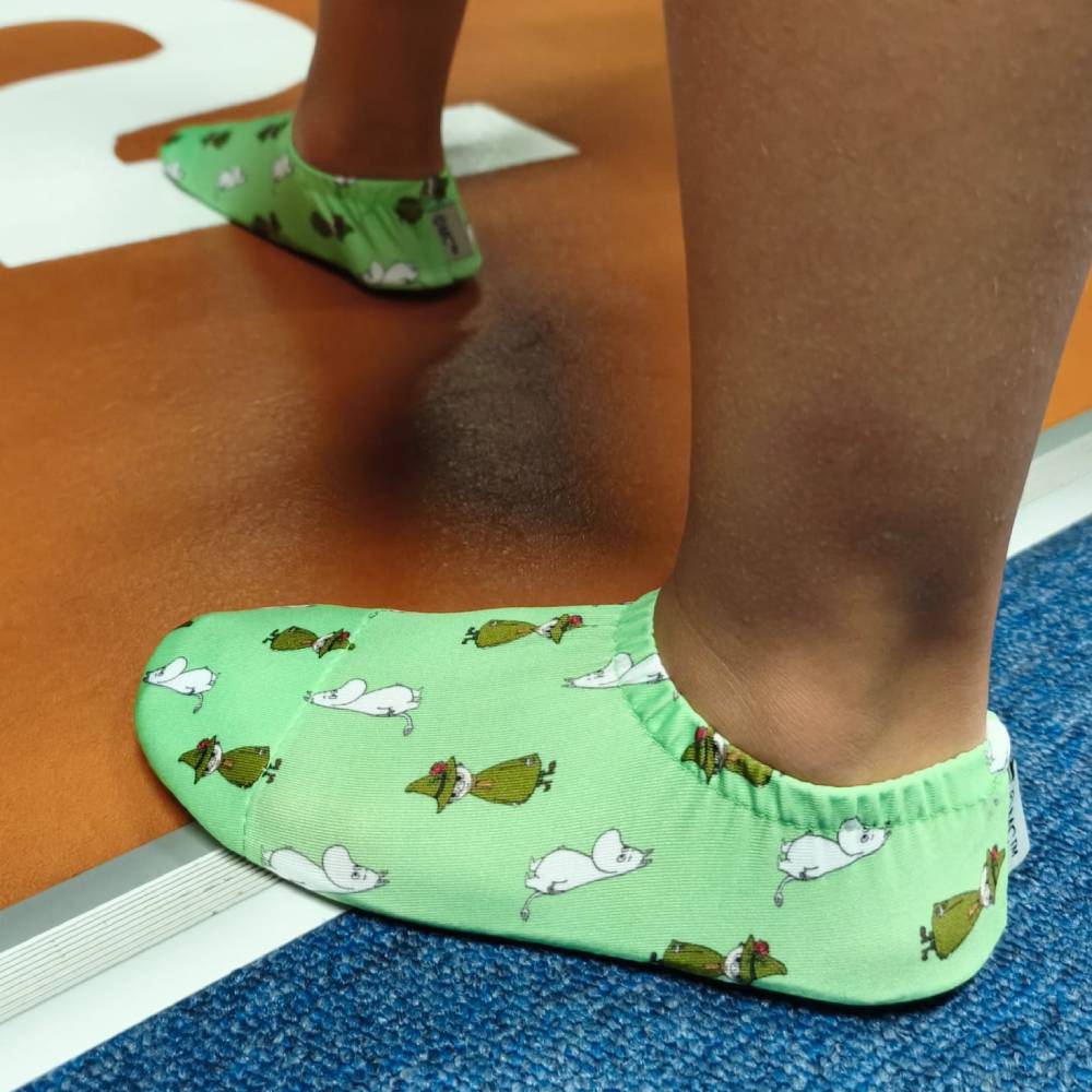 Moomintroll & Snufkin Slippers Green - The Official Moomin Shop
