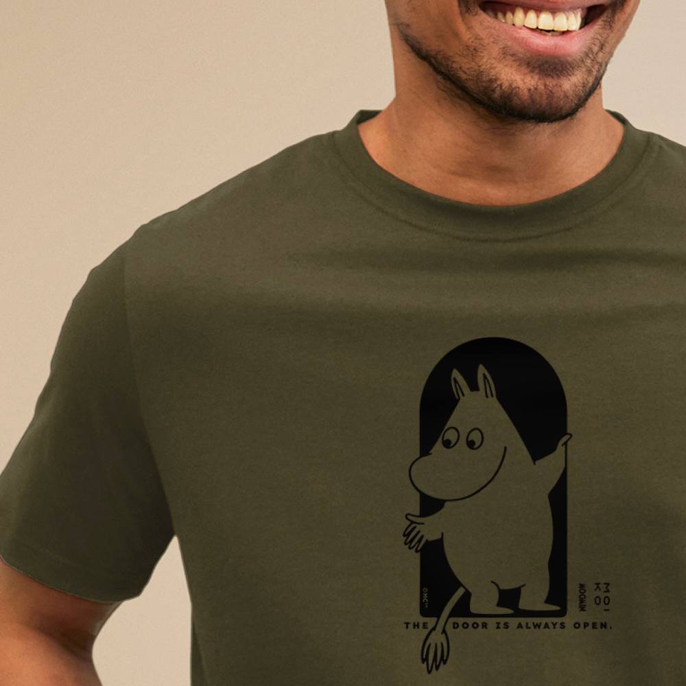 Moomintroll Doorstep T-Shirt Khaki - Moiko - The Official Moomin Shop