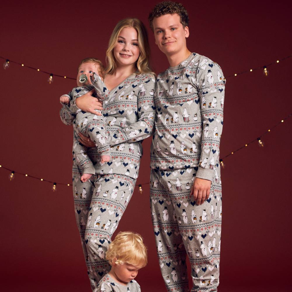 Moomin Winter Heart Kids Pyjamas Grey - The Official Moomin Shop
