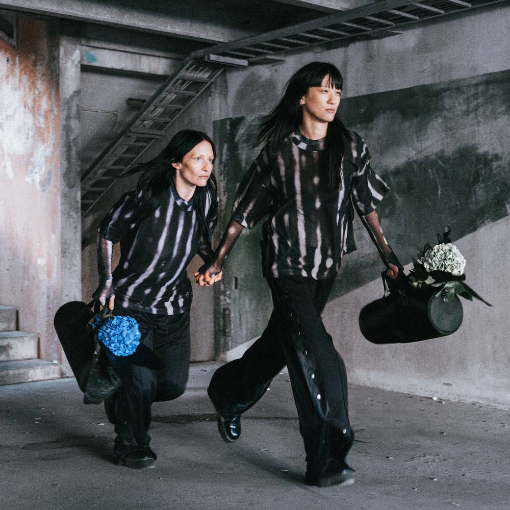 Moomin x Mert Otsamo Mesh Tag Raisin T-shirt - The Official Moomin Shop