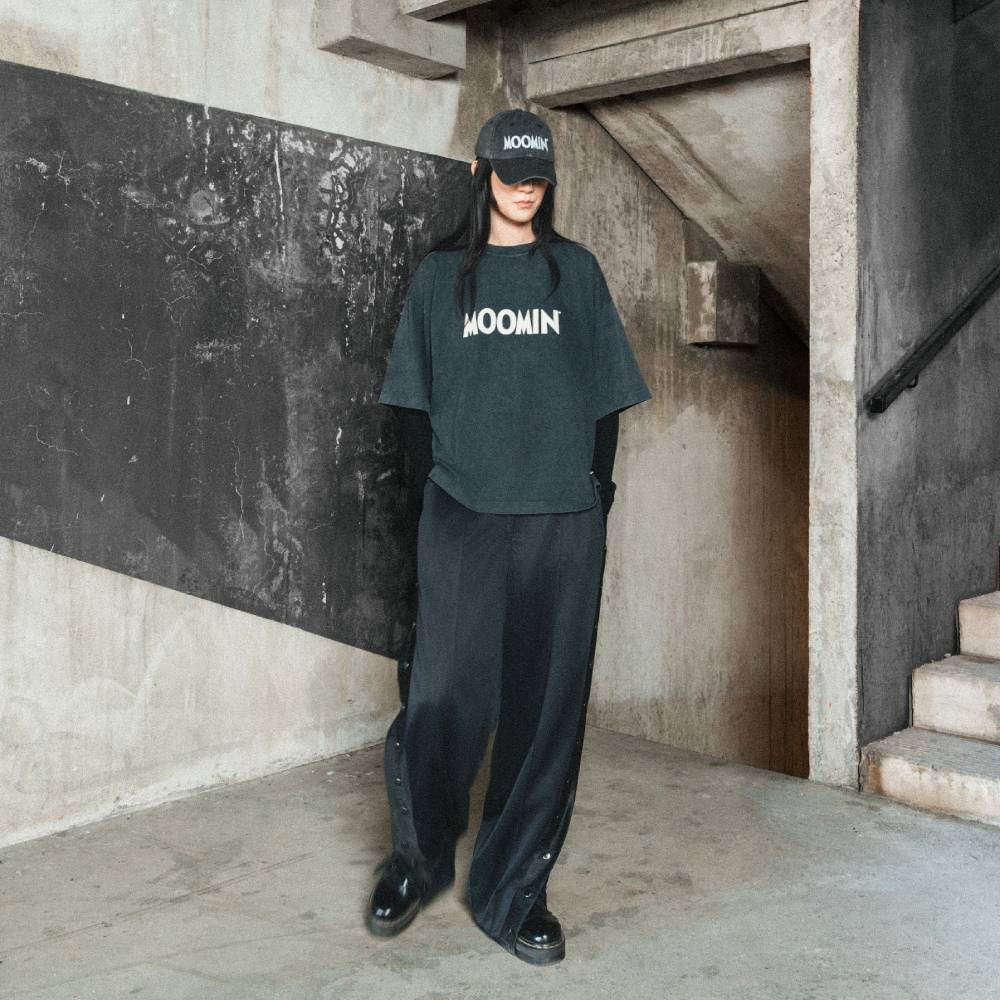 Moomin x Mert Otsamo Logo Vintage T-shirt Black - The Official Moomin Shop