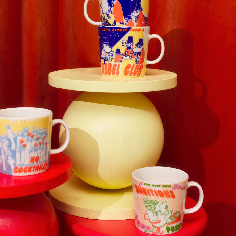 Moomin Party Queue Mug 0,4L - The Official Moomin Shop
