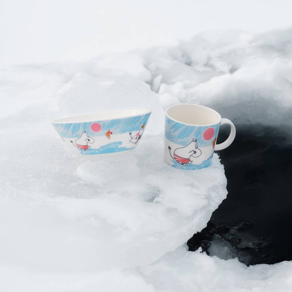 Moomin Ice Swimming Mug 0,3L - The Official Moomin Shop