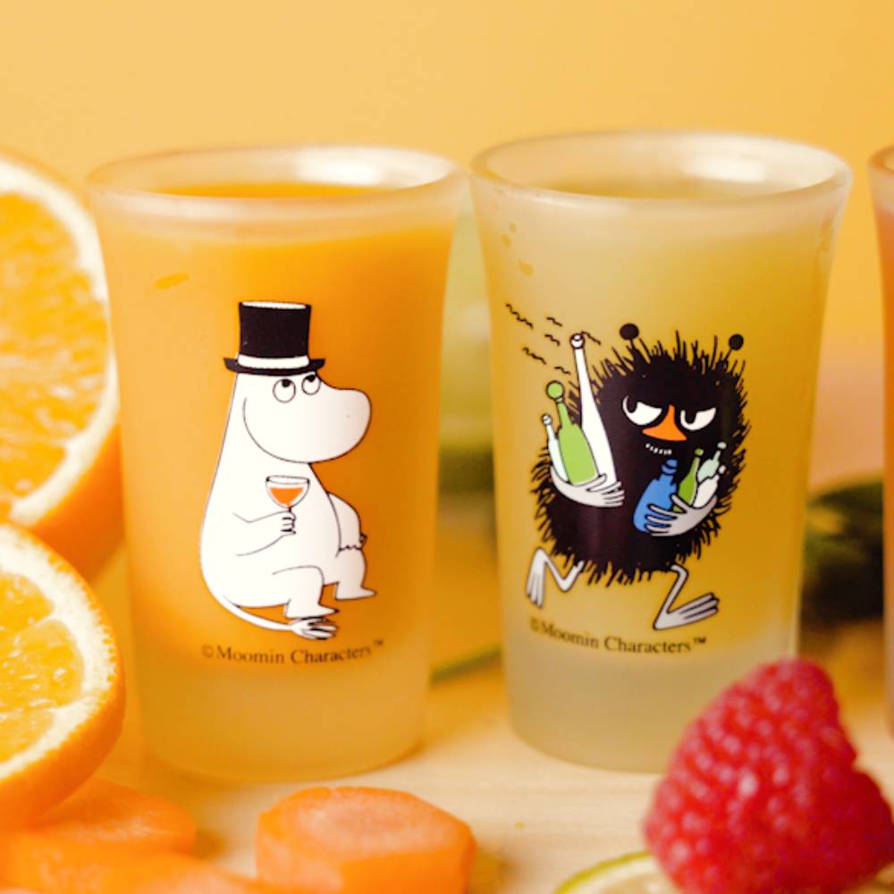 Moominpappa & Stinky Mini Glass 5cl 2-set - The Official Moomin Shop