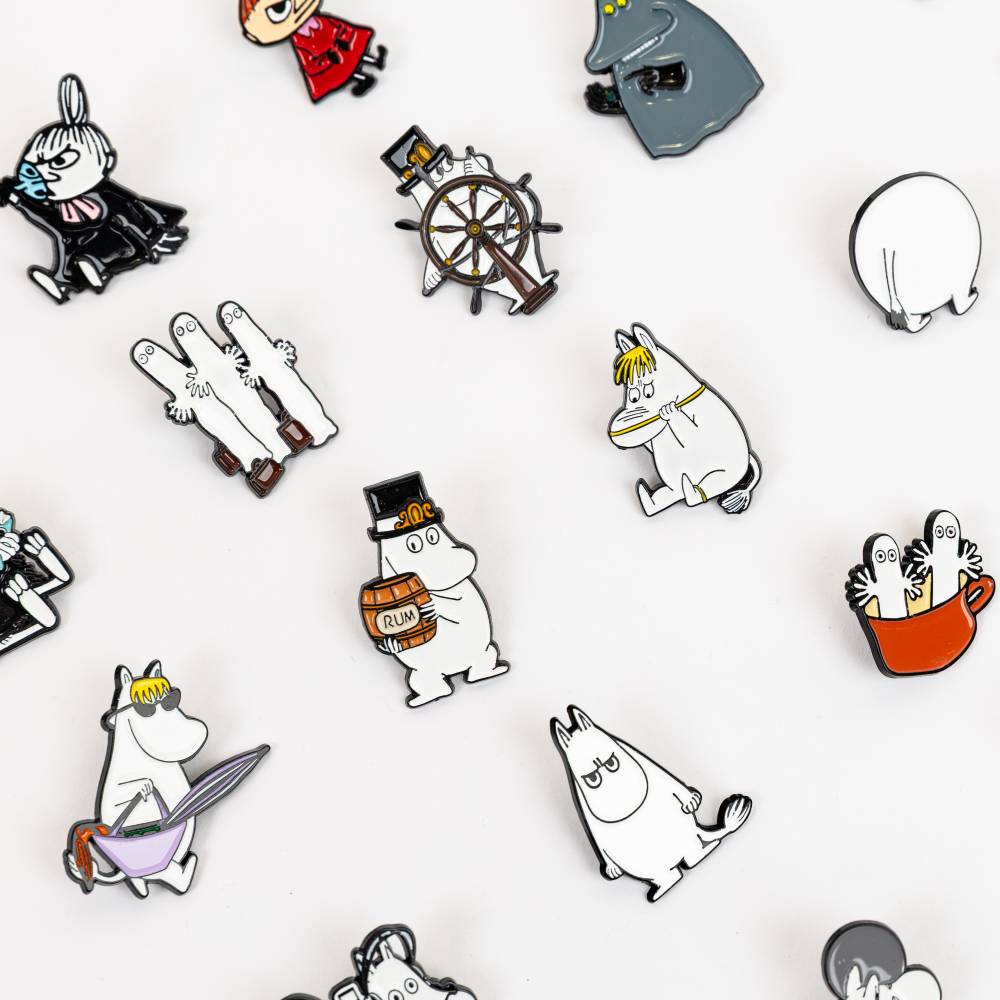Snorkmaiden Pin Badge White