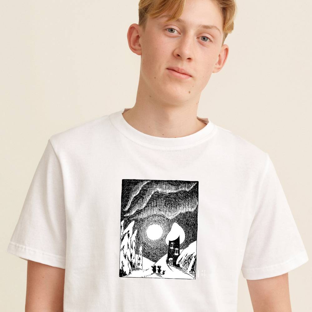 Moomin Magical Winter T-shirt White - The Official Moomin Shop