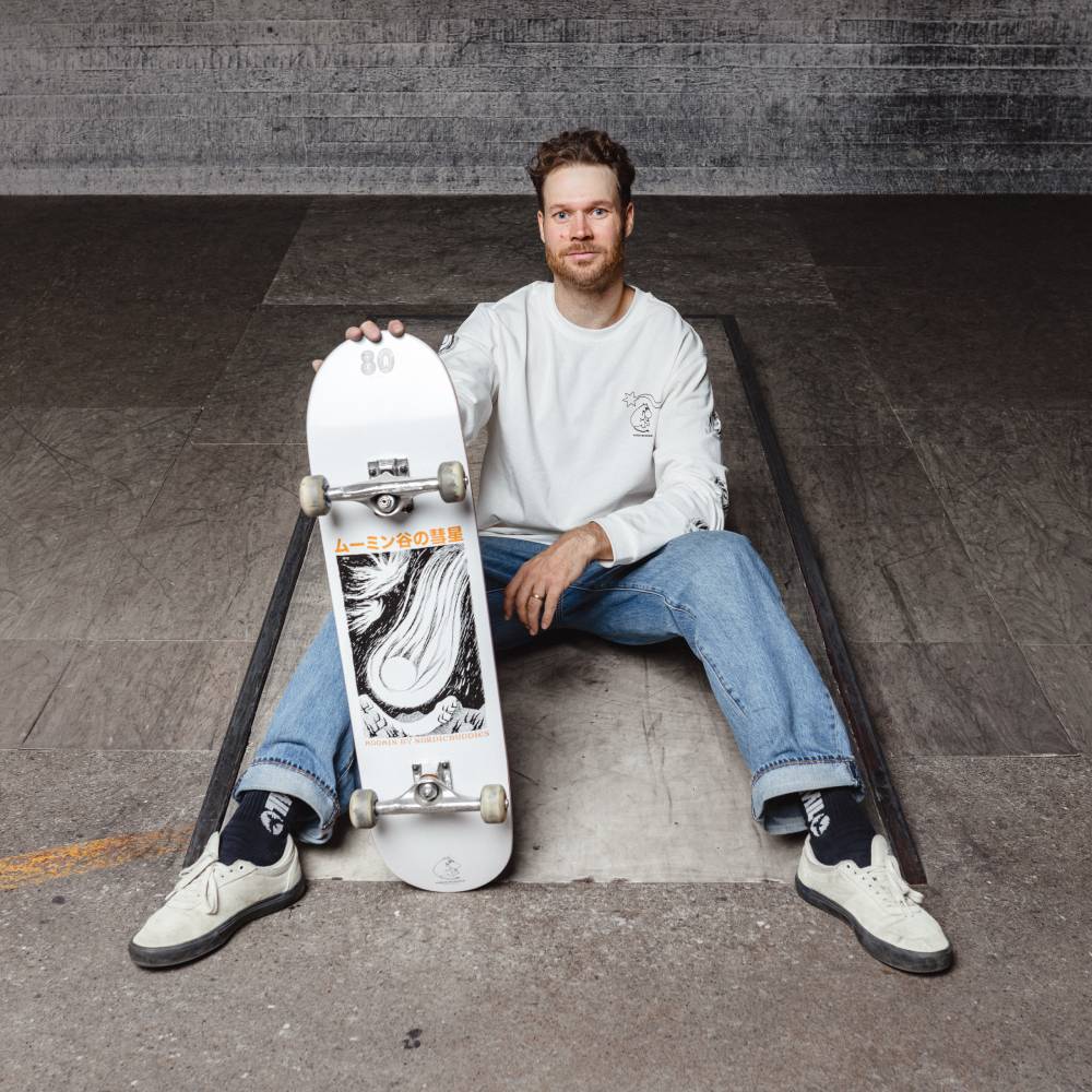 Moomin Comet Skateboard White