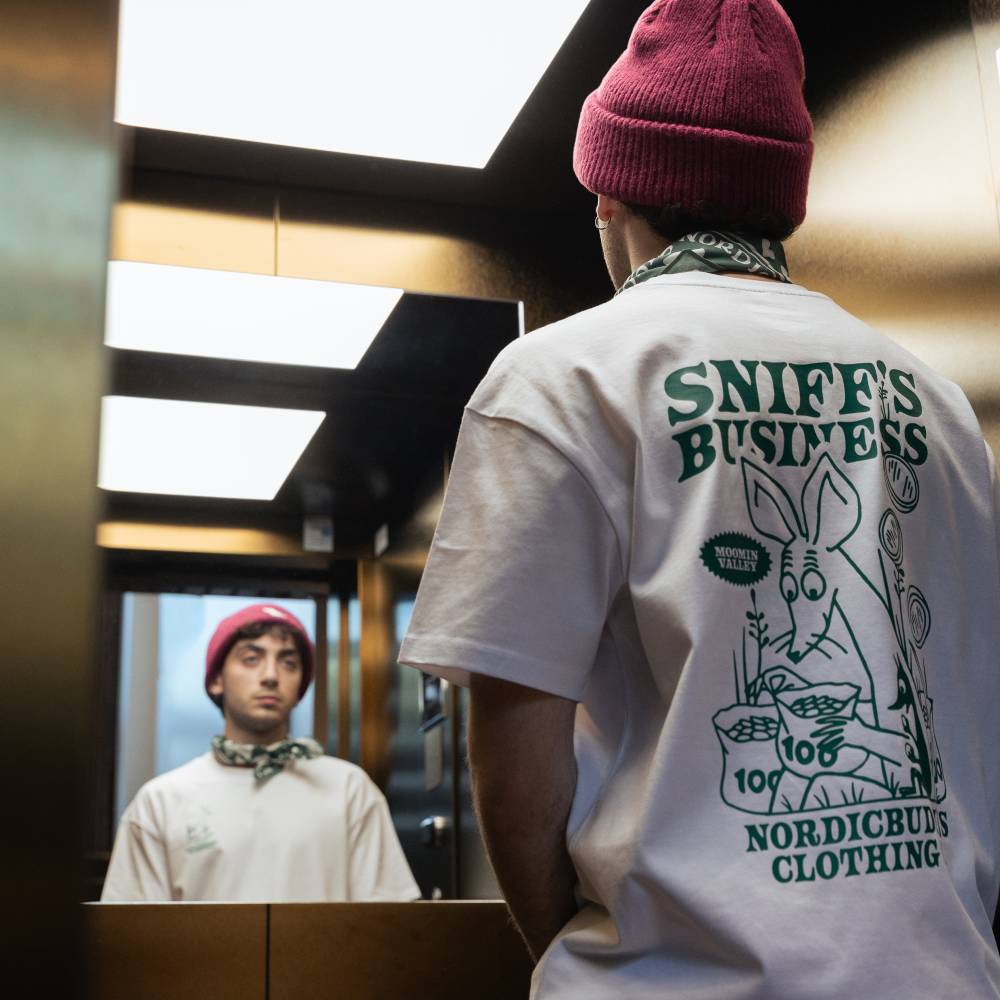 Sniff's Business T-shirt Unisex White - The Official Moomin Shop