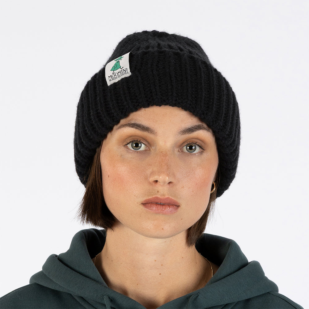 Snufkin Chunky Beanie Black - The Official Moomin Shop