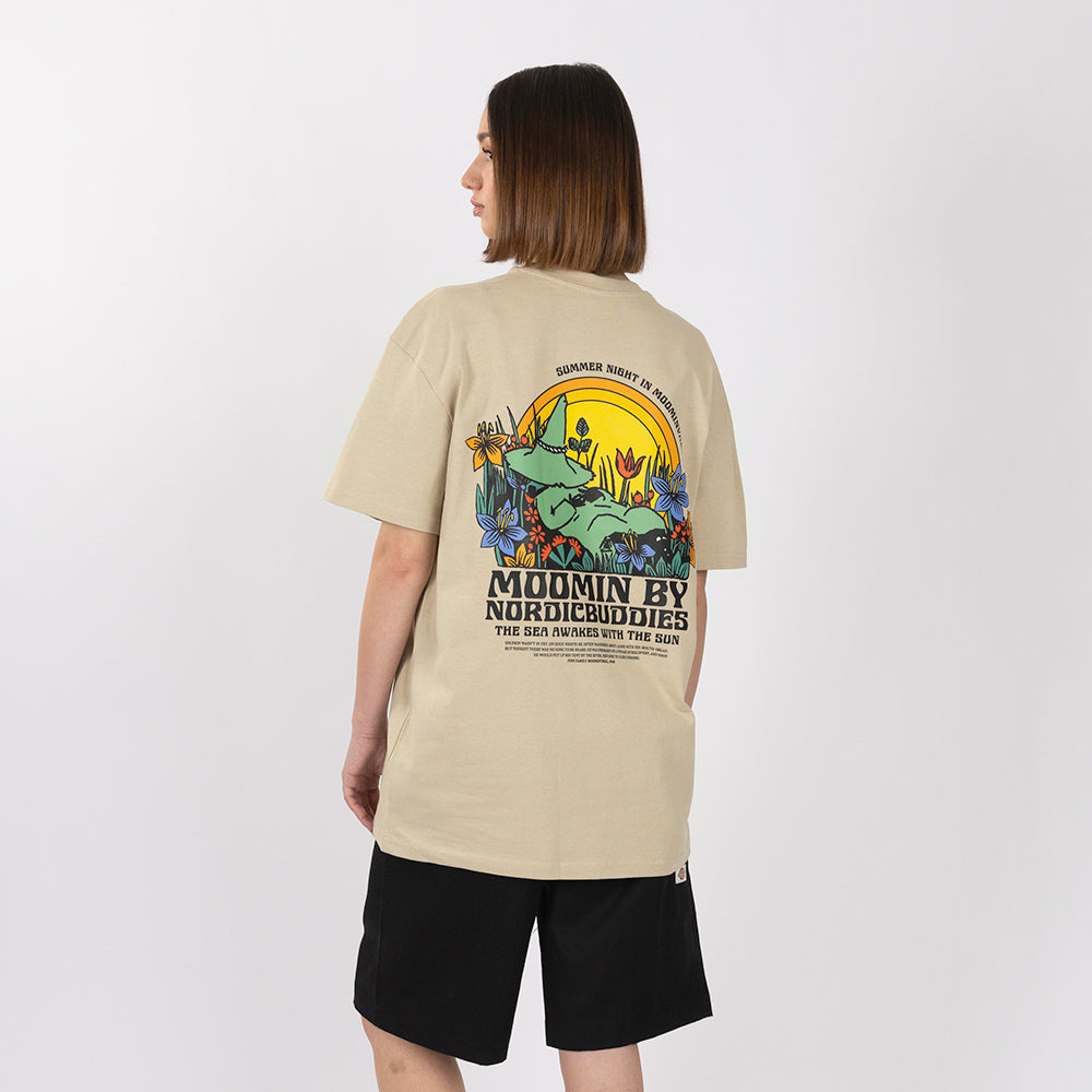Snufkin Sleeping T-shirt Beige - The Official Moomin Shop
