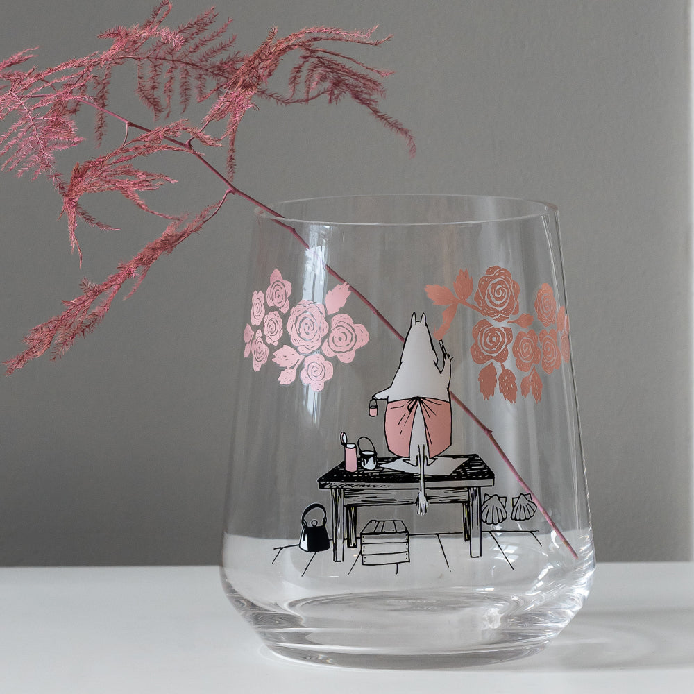 Moominmamma Roses Vase 17,5cm - Muurla - The Official Moomin Shop