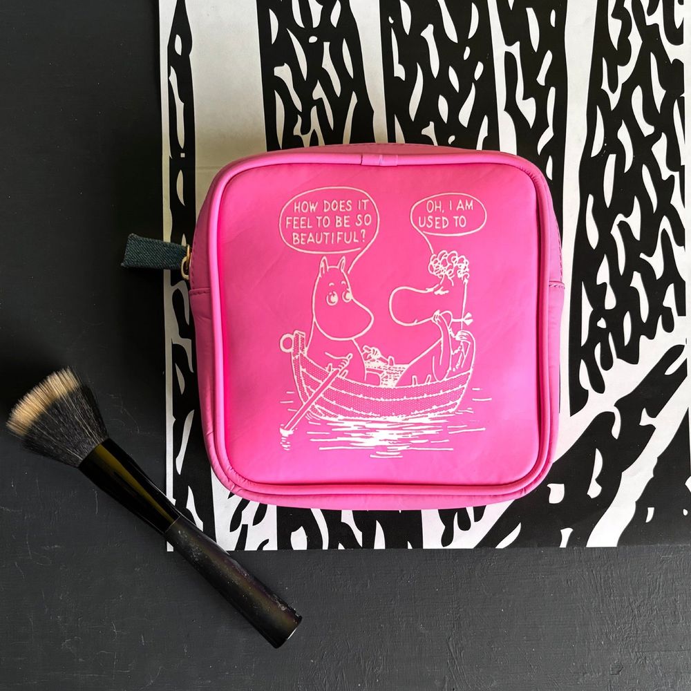 Moomin Makeup Bag Pink - House of Disaster - The Official Moomin Shop