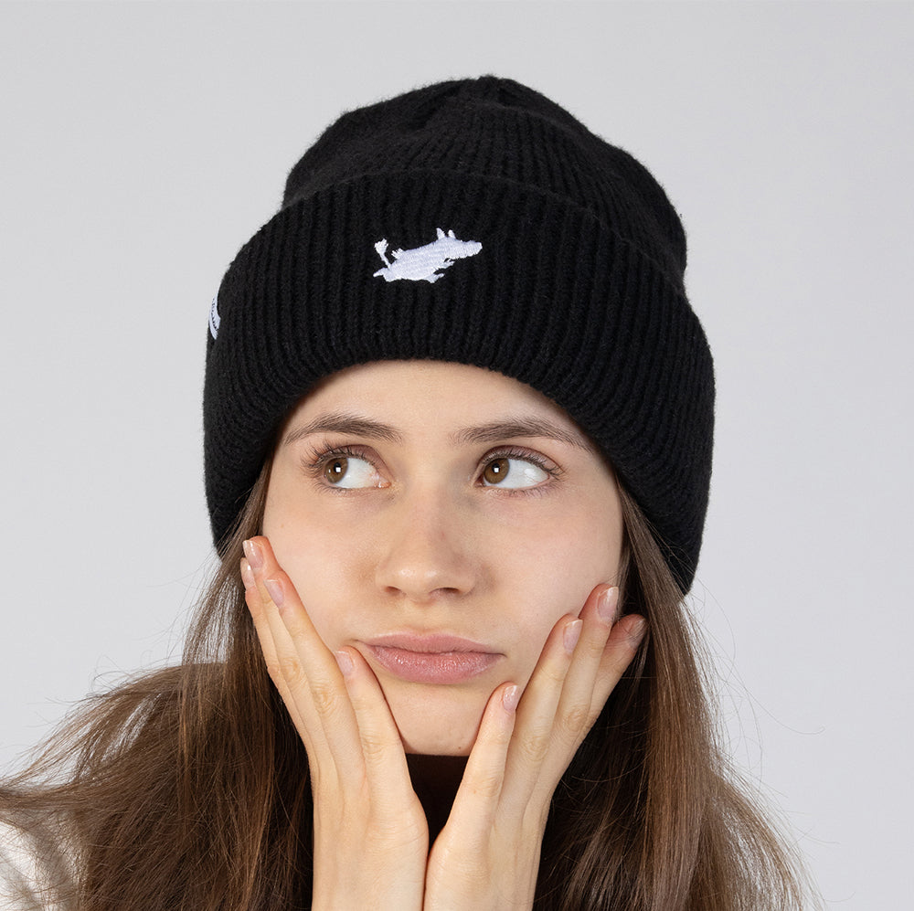 Moomintroll Running Adults Beanie Black - Nordicbuddies - The Official Moomin Shop