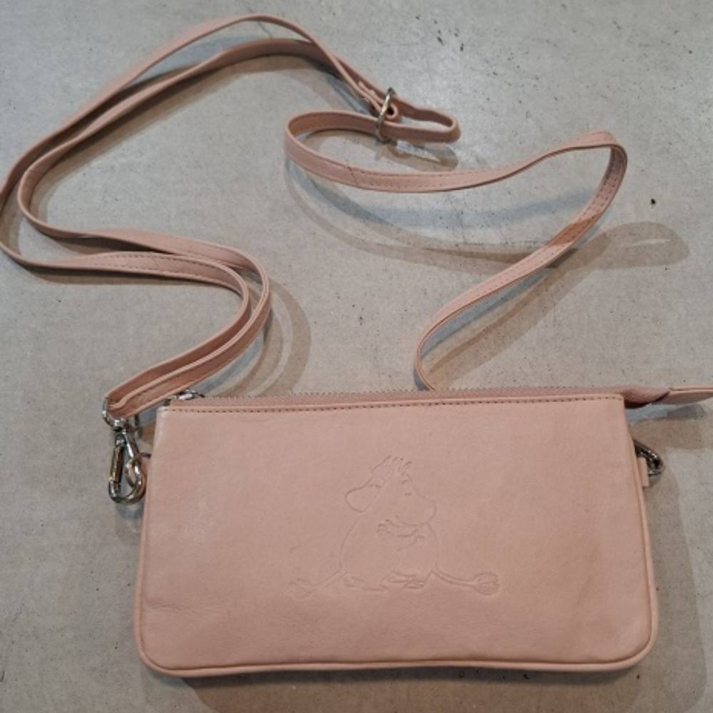 Moomin Hug Leather Purse Rosa - The Official Moomin Shop