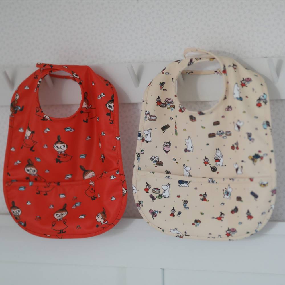 Little My Bib - Rätt Start - The Official Moomin Shop