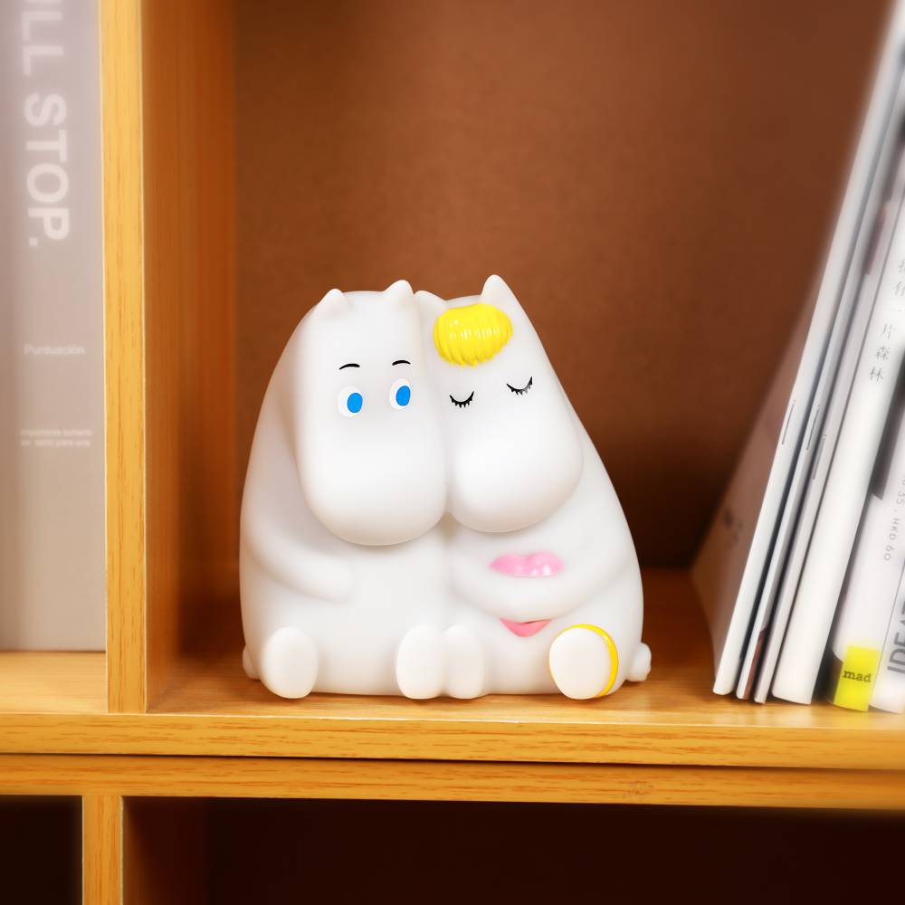 Moomintroll &amp; Snorkmaiden Night Light 13cm USB - Vipo - The Official Moomin Shop