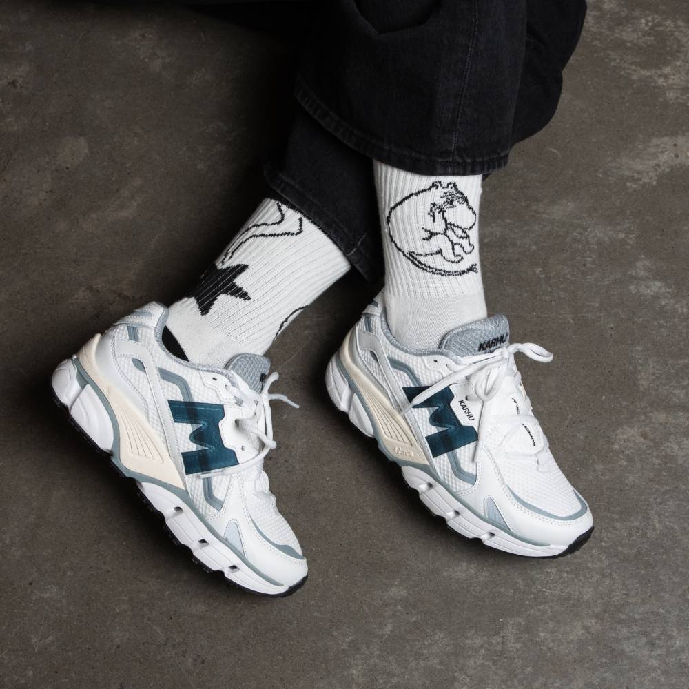 Moomin Novels Retro Socks 36-42 White - Nordicbuddies - The Official Moomin Shop