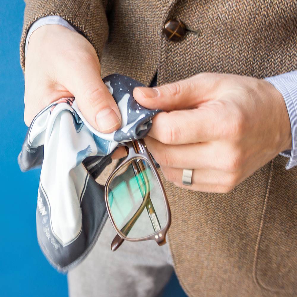 Moomin Bridge Multipurpose Pocket Square - The Official Moomin Shop