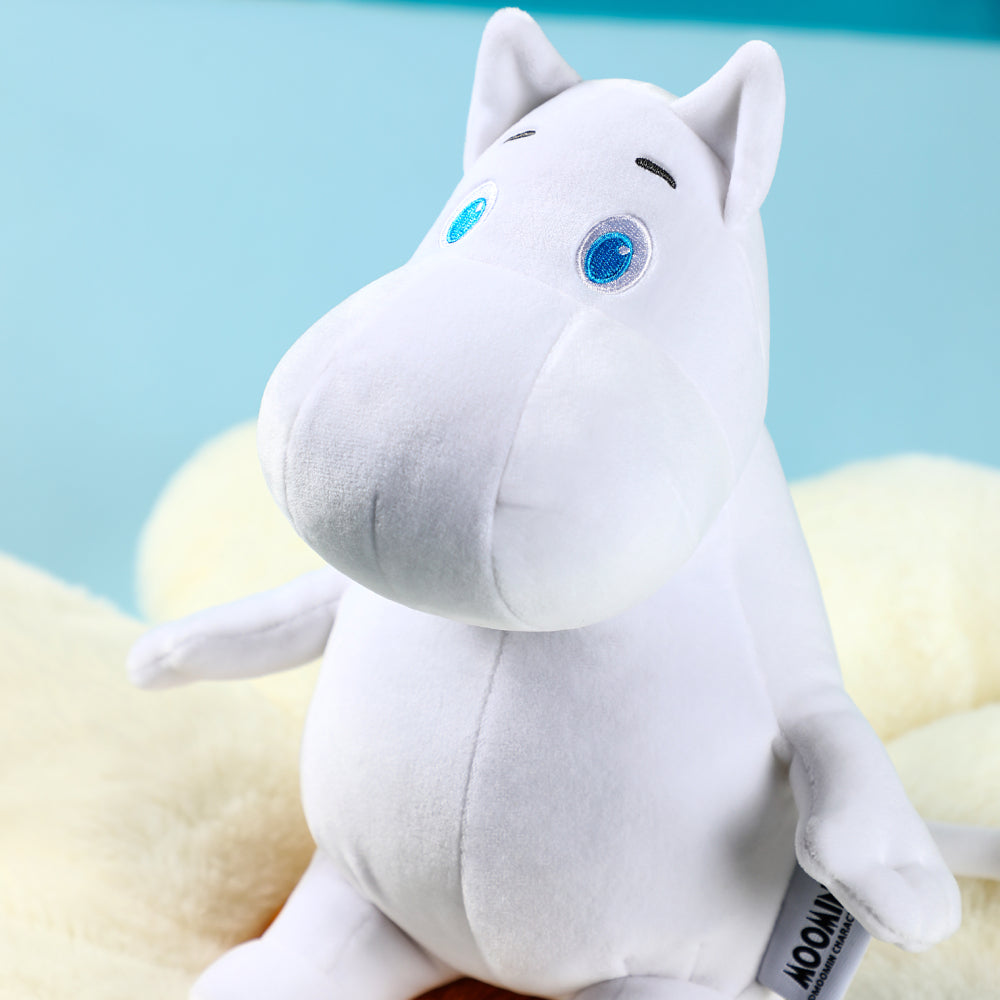 Moomintroll Plush Toy 22 cm - Vipo - The Official Moomin Shop