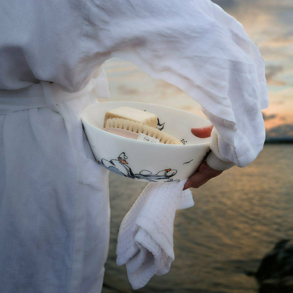 Moomin True to its Origins Serving Bowl 23cm - The Official Moomin Shop