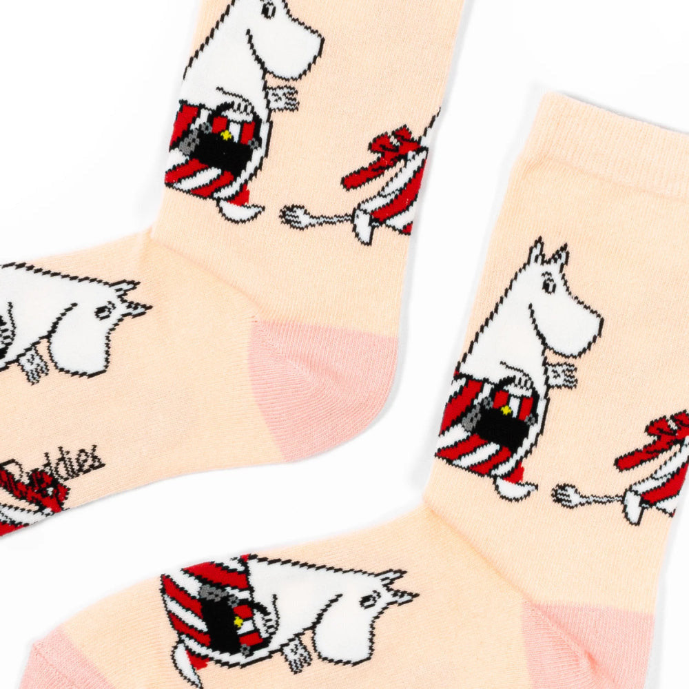 Moominmamma on Errands Socks Pink 36-42 - Nordicbuddies - The Official Moomin Shop