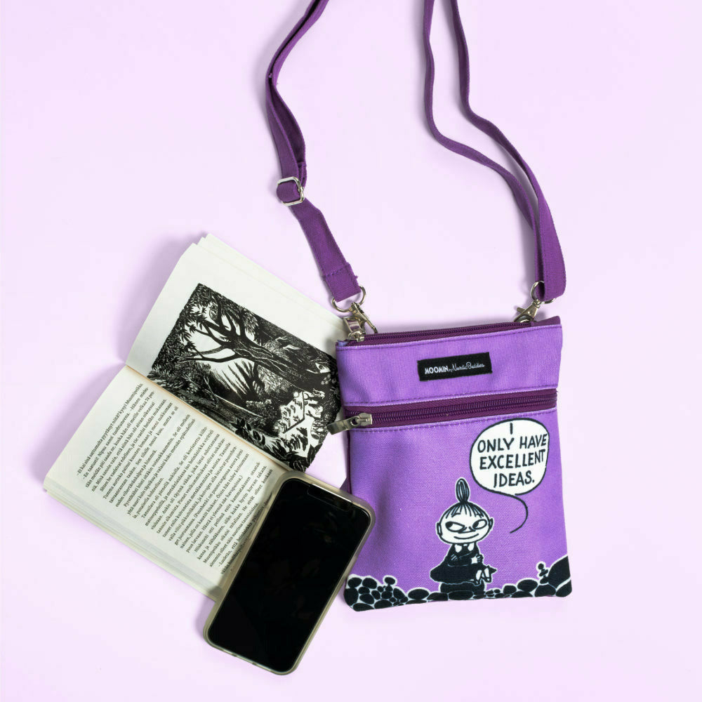 Little My Passport Bag - Nordicbuddies - The Official Moomin Shop