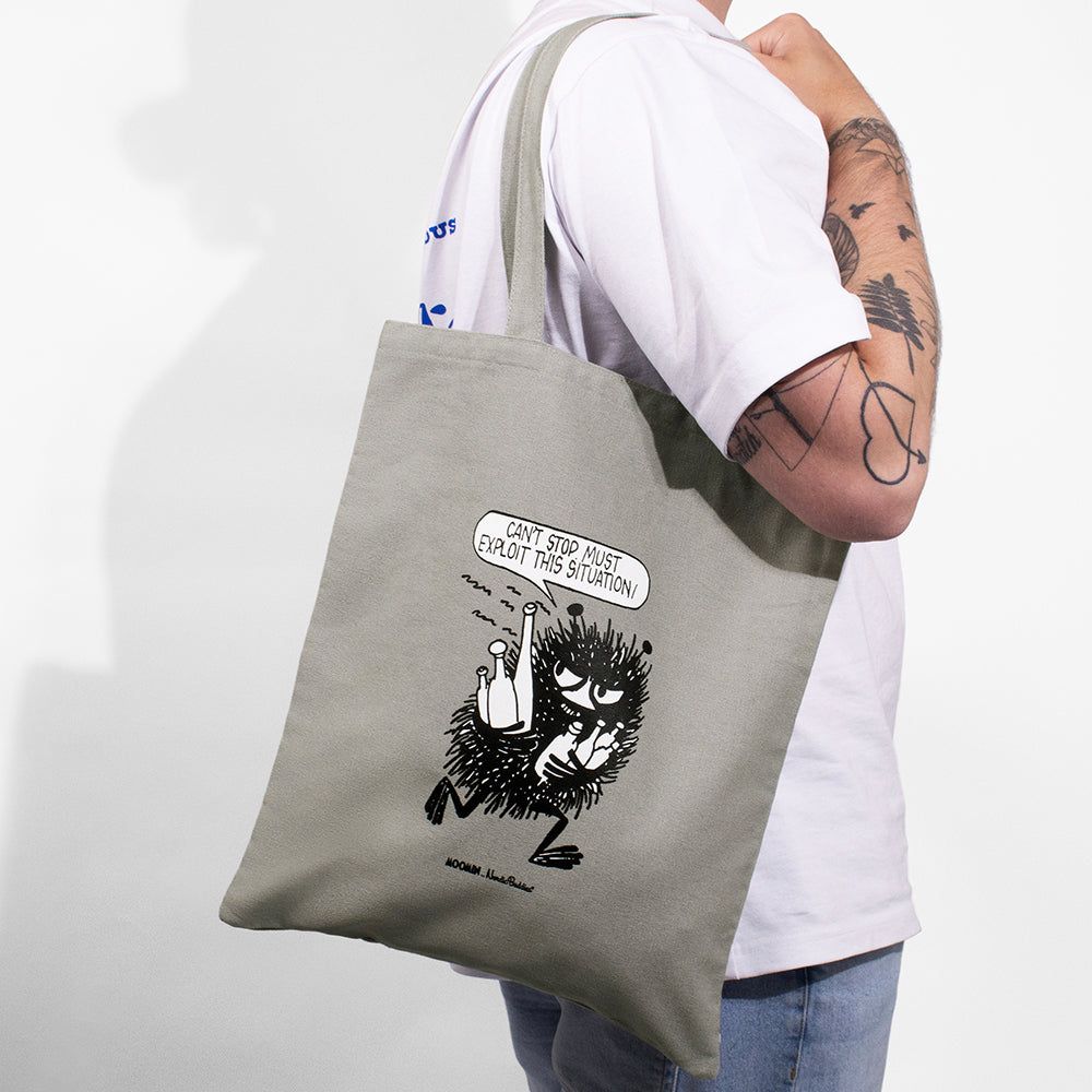 Stinky's Geataway Tote Bag Grey - The Official Moomin Shop