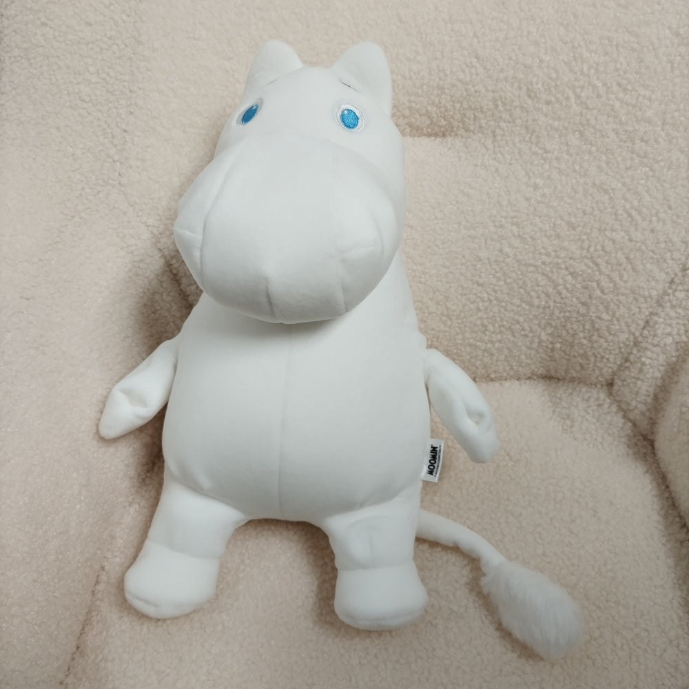 Little My Travel Pillow Orange - Vipo - The Official Moomin Shop