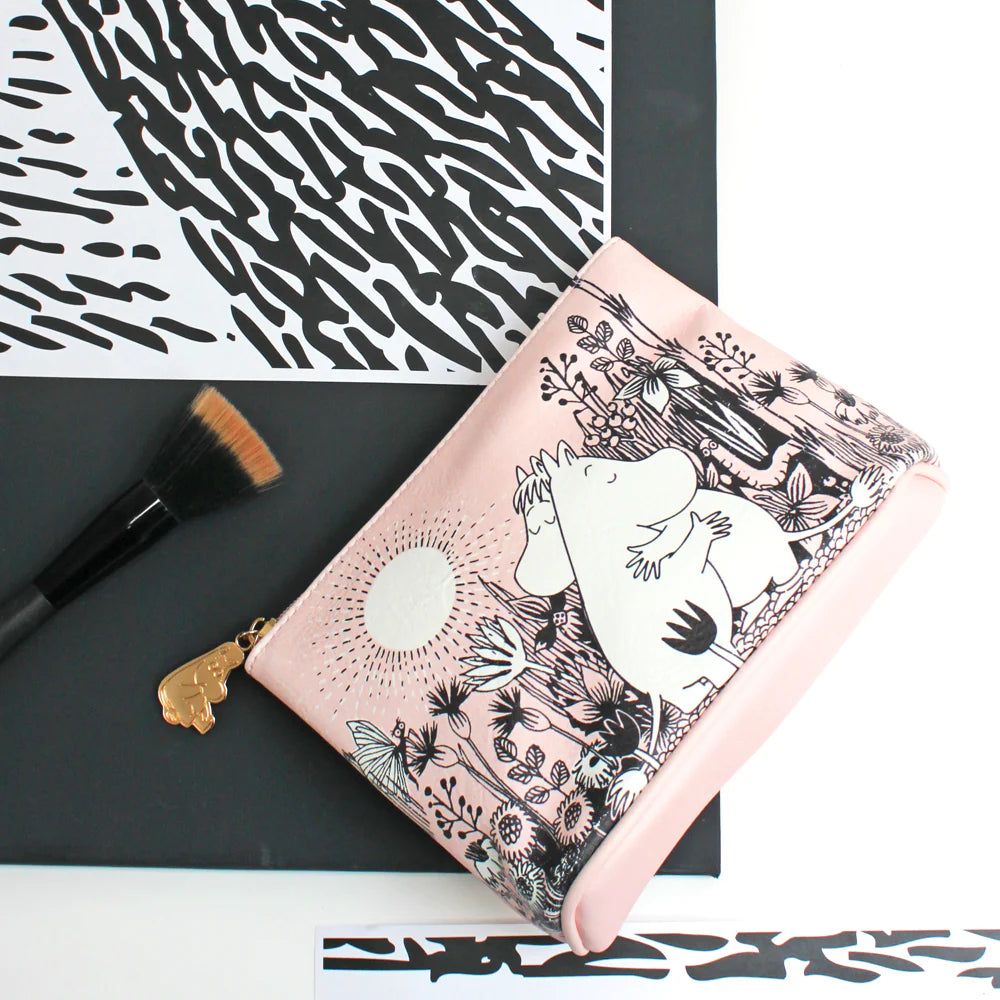 Moomin Love Make-up Bag Pink - The Official Moomin Shop