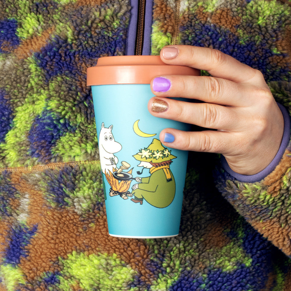 Take away Mug Moomintroll and Snufkin Camping - Nordicbuddies - The Official Moomin Shop