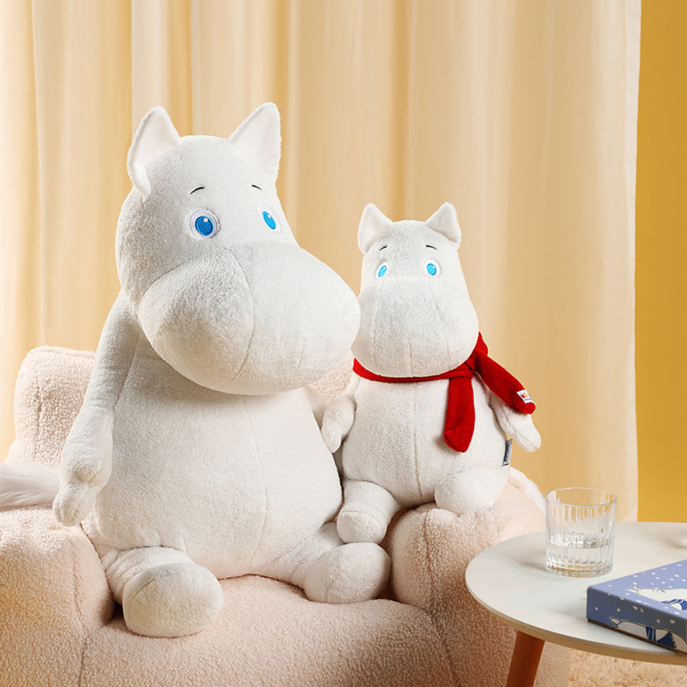 Moomintroll Plush Toy L - Anglo-Nordic - The Official Moomin Shop